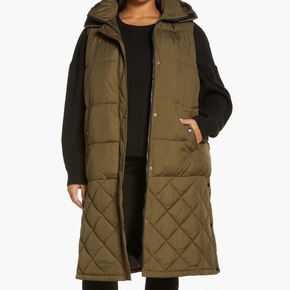 Nordstrom vest.
